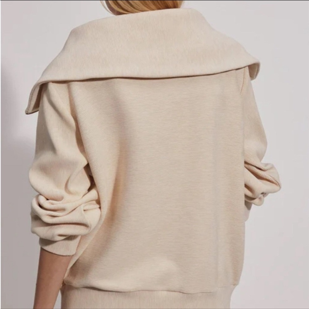 Pullover Sweater - image 3